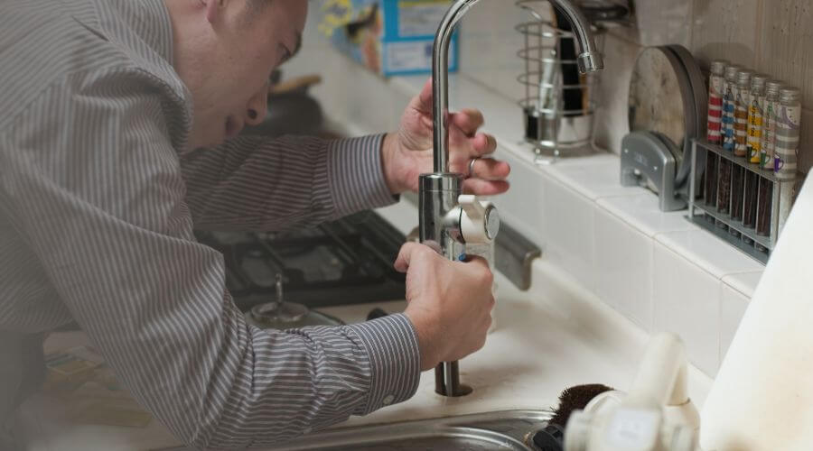Professional expert plumbing services in Henry, SD